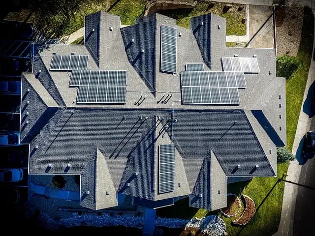 Comment bien choisir vos panneaux solaires en France ?