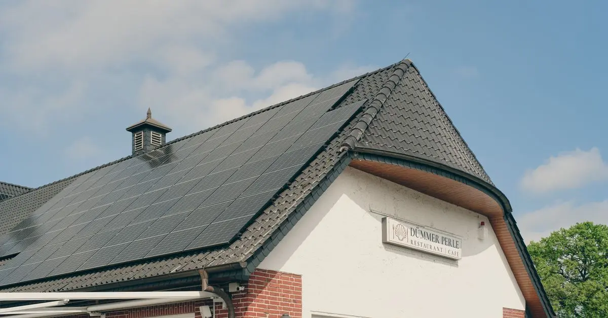Les panneaux solaires flexibles : innovation et avantages