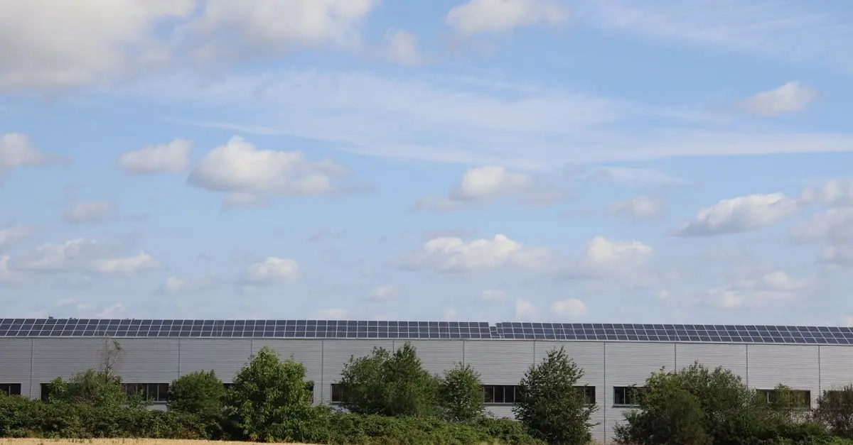 Guide complet pour comprendre les panneaux solaires en France