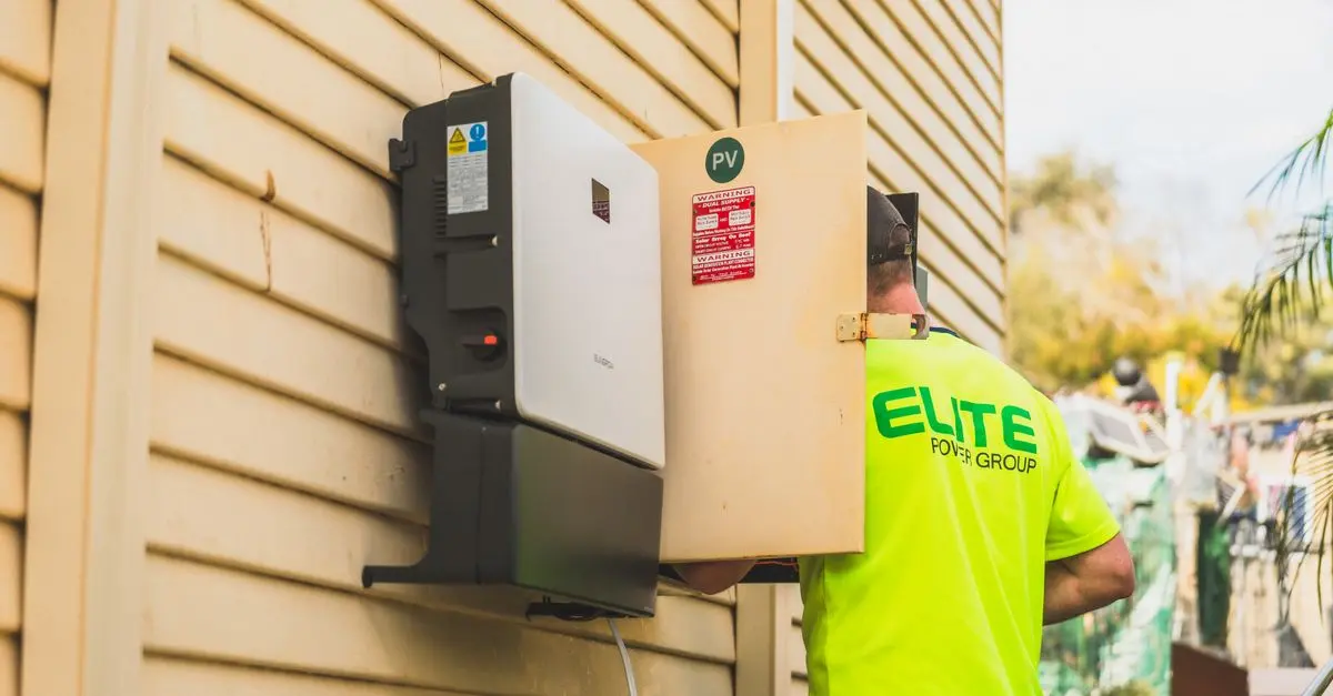 Comment choisir le bon onduleur solaire pour votre installation