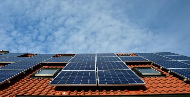 Les meilleures pratiques pour l'entretien de vos panneaux solaires